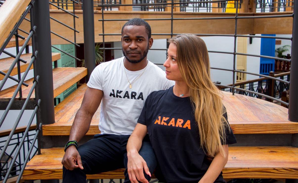Ropa sport Akara